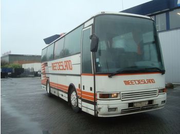 Turystyczny autobus Volvo B10M 46: zdjęcie 1