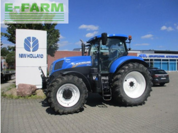 Ciągnik rolniczy NEW HOLLAND T7.200