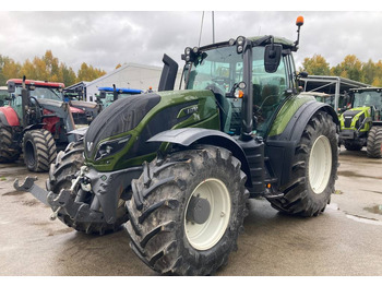 Ciągnik rolniczy VALTRA T234