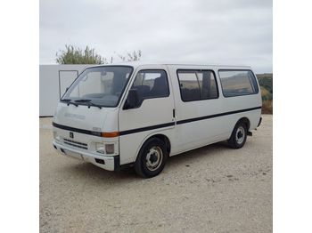 Minibus, Mikrobus ISUZU Bedford SETA 2.2 diesel left hand drive long wheel base: zdjęcie 1