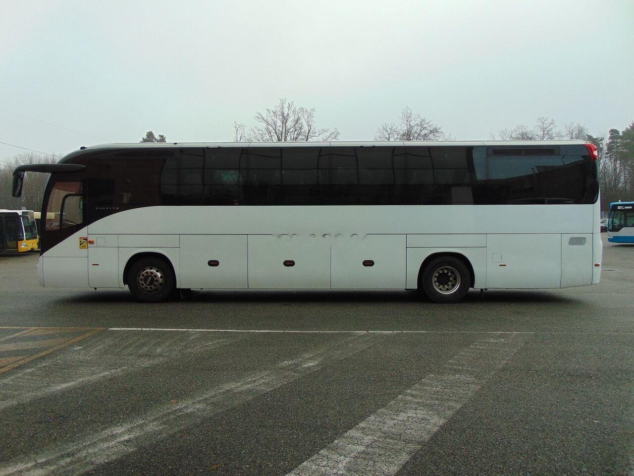 Podmiejski autobus IVECO MAGELYS: zdjęcie 4