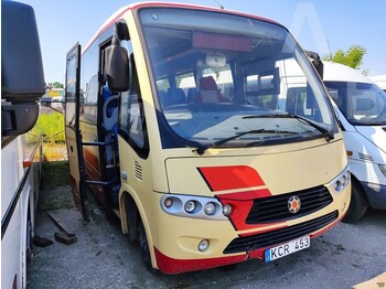 Podmiejski autobus Iveco 65C18: zdjęcie 1