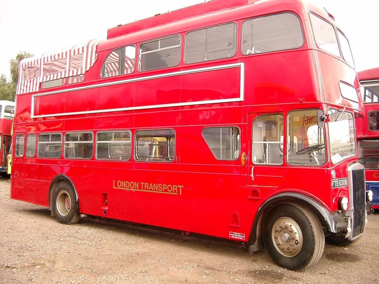 Autobus piętrowy Leyland PD3 British Triple-Decker Bus Promotional Exhibition: zdjęcie 13