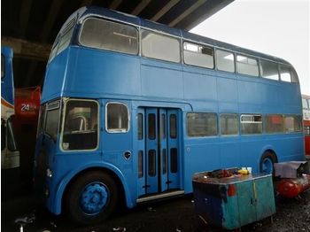 Autobus piętrowy Leyland Titan PD3 Double Decker Bus: zdjęcie 1