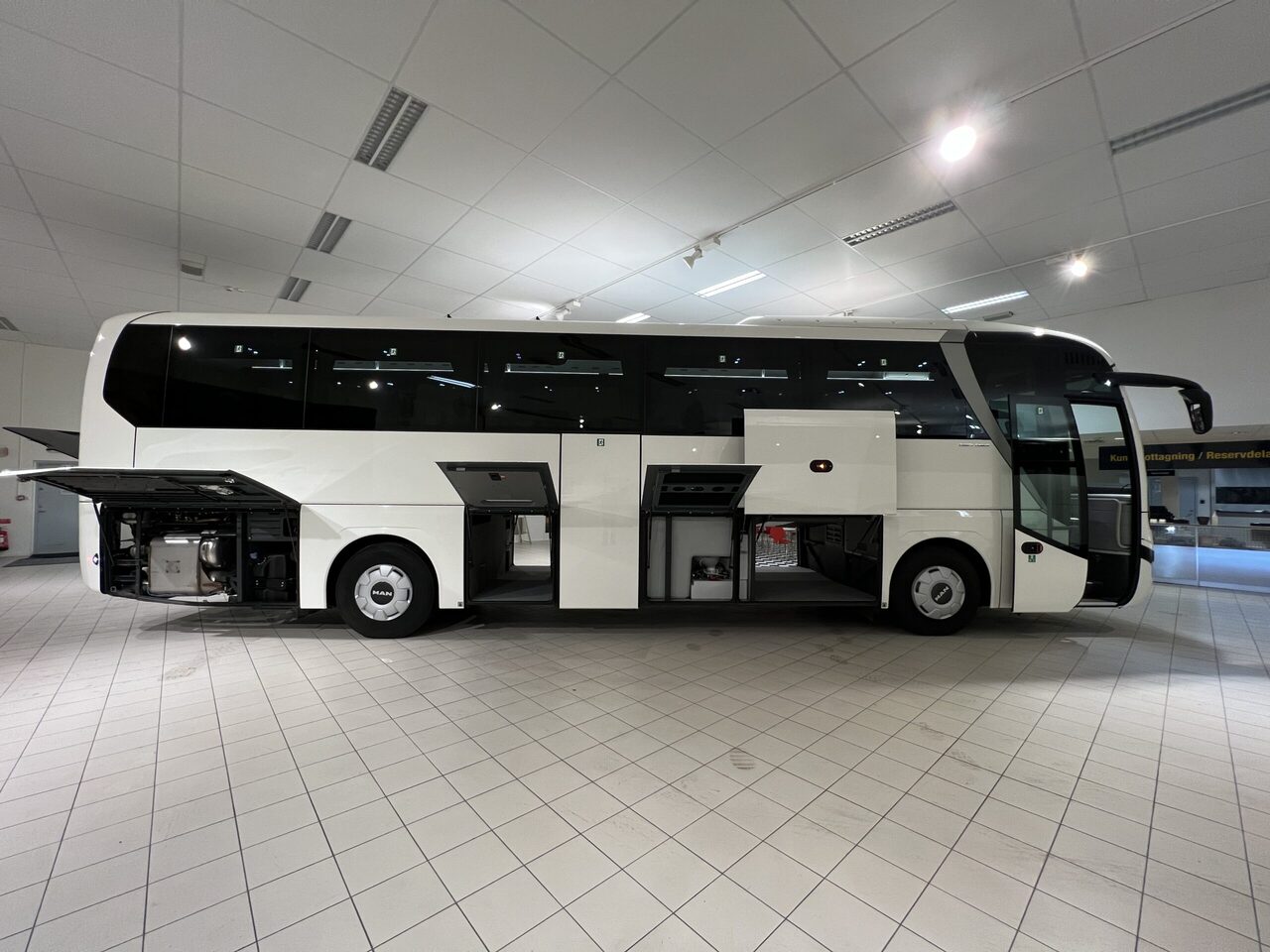 Turystyczny autobus MAN Lions Coach R07 Euro 6E: zdjęcie 29