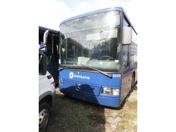 Podmiejski autobus MERCEDES-BENZ Integro: zdjęcie 1
