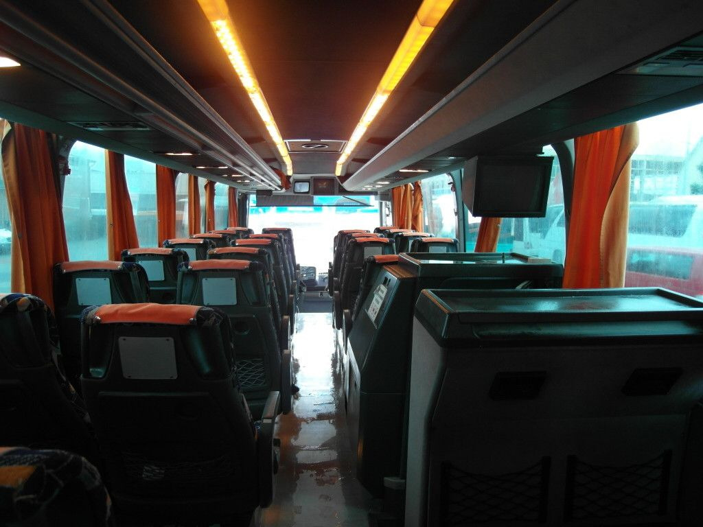 Turystyczny autobus Mercedes-Benz 404-15 RHD*Klima*V8 Motor*6 Gang*350 Tourismo*WC: zdjęcie 14