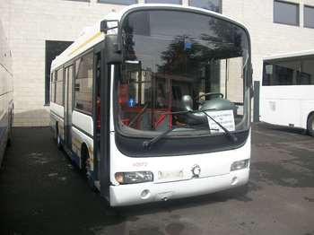 IRISBUS IRISBUS ITALIA 200E.8.17 - Miejski autobus