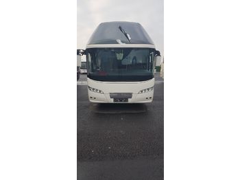 Turystyczny autobus NEOPLAN Starliner: zdjęcie 1