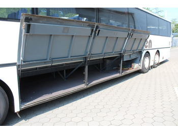 Podmiejski autobus Neoplan N 3318/3 UE Euroliner (Klima): zdjęcie 3