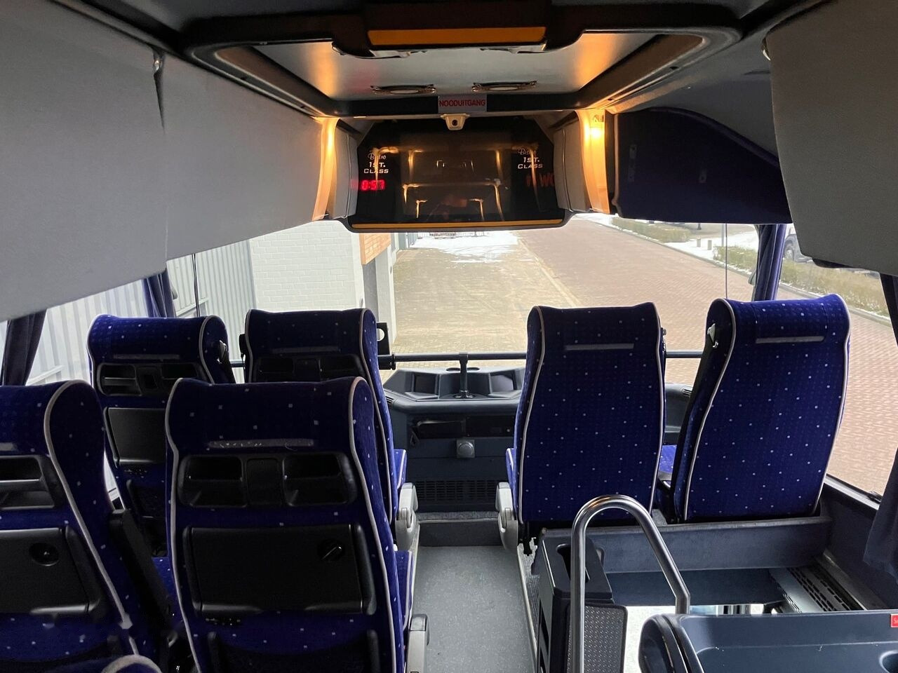 Autobus piętrowy Neoplan SKYLINER Bistrobus N122/3L: zdjęcie 17