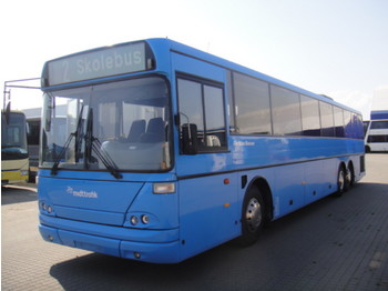 Podmiejski autobus SCANIA Scania: zdjęcie 1
