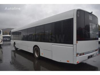 Podmiejski autobus Solaris Urbino 12: zdjęcie 3