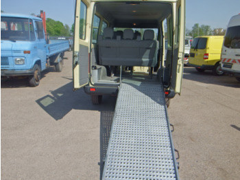 Minibus, Mikrobus VW LT  28 2.5 TDI - KLIMA - Rampe - 6-Sitzer Behind: zdjęcie 1