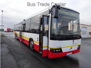 Podmiejski autobus Volvo CARRUS 8700 B12 BLE EURO 5: zdjęcie 1