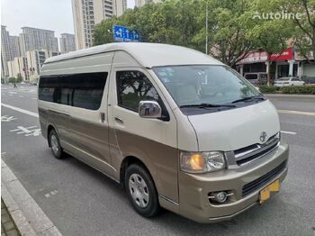 Minibus TOYOTA