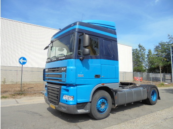 Ciągnik siodłowy DAF XF 105-410: zdjęcie 1