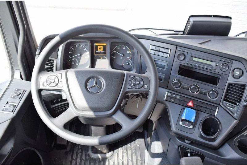 Nowy Ciągnik siodłowy Mercedes-Benz Actros 3340 S 6×4 Tractor Head (10 units): zdjęcie 9