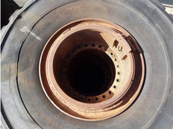 Opony i felgi do Maszyn budowlanych Case 921C-Michelin 26.5R25-Tire/Reifen/Band: zdjęcie 5