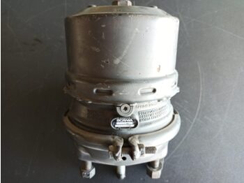 Cylinder hamulcowy do Samochodów ciężarowych SCANIA BRAKE MASTER CYLINDER - T24 REAR: zdjęcie 1