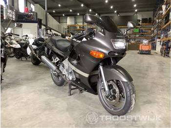 Motocykl Kawasaki ZX600E: zdjęcie 1