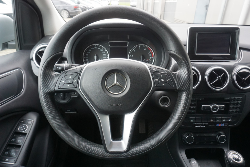 Samochód osobowy Mercedes-Benz B  180 1.6l+NAVI+PDC+SITZH.: zdjęcie 12