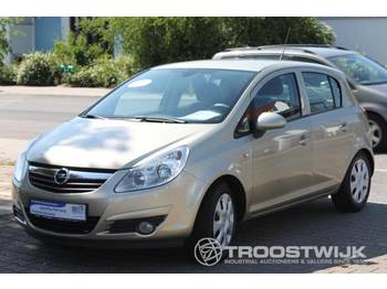 Samochód osobowy Opel Corsa D 1.4 Edition: zdjęcie 1