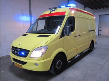 Pogotowie Mercedes-Benz 318CDI 79-JRX-1 Ambulance RTW KTW: zdjęcie 1