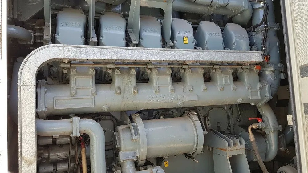Generator budowlany Agregat Prądotwórczy na Angielskim silniku PAXMAN 3400 KM VP185 . 12 cylindrów .: zdjęcie 6