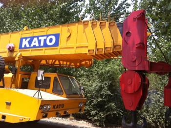 Kato NK 1200S - Dźwig samojezdny