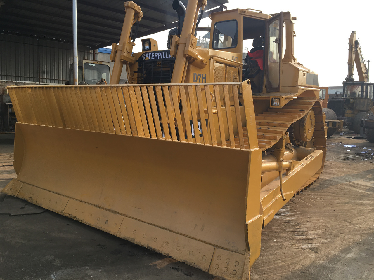 Nowy Spycharka Famous brand CATERPILLAR D7H in good condition on sale: zdjęcie 6