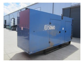 SDMO Generator - Generator budowlany