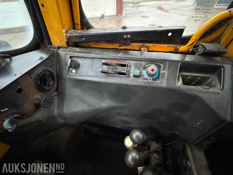 Ładowarka kołowa 1988 VOLVO BM L30 HJULLASTER, SENTRALSMØRING, VEKTSYSTEM