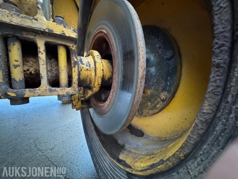 Ładowarka kołowa 1988 VOLVO BM L30 HJULLASTER, SENTRALSMØRING, VEKTSYSTEM