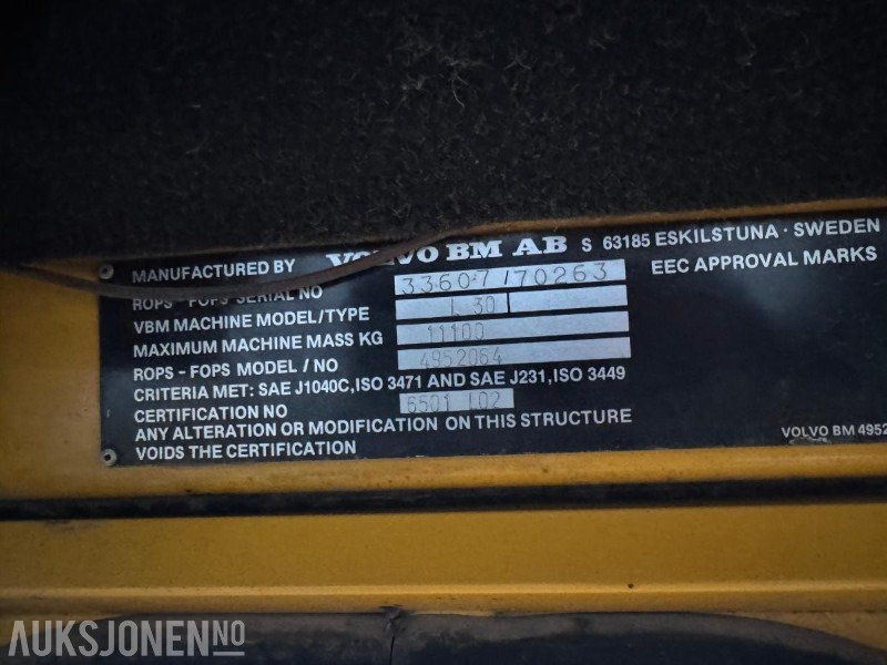 Ładowarka kołowa 1988 VOLVO BM L30 HJULLASTER, SENTRALSMØRING, VEKTSYSTEM