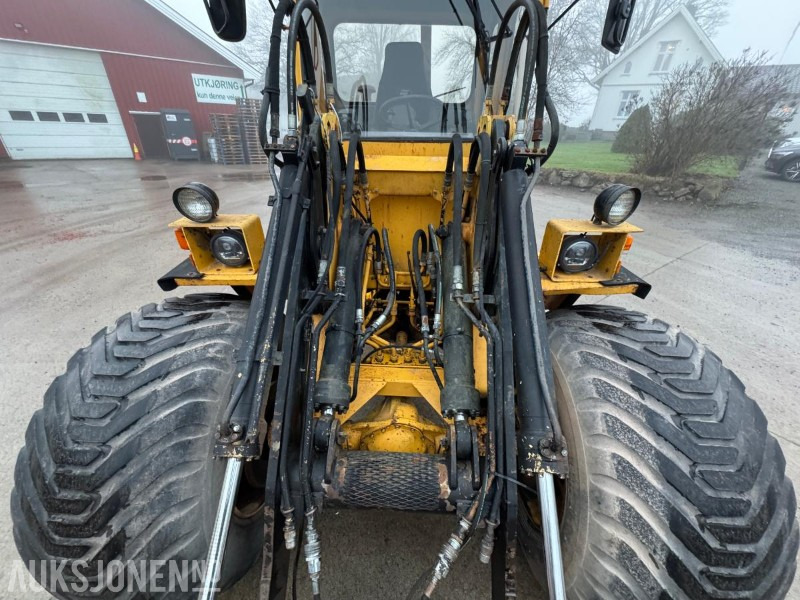 Ładowarka kołowa 1988 VOLVO BM L30 HJULLASTER, SENTRALSMØRING, VEKTSYSTEM