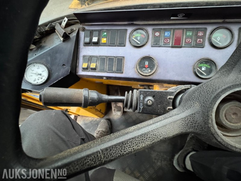 Ładowarka kołowa 1988 VOLVO BM L30 HJULLASTER, SENTRALSMØRING, VEKTSYSTEM