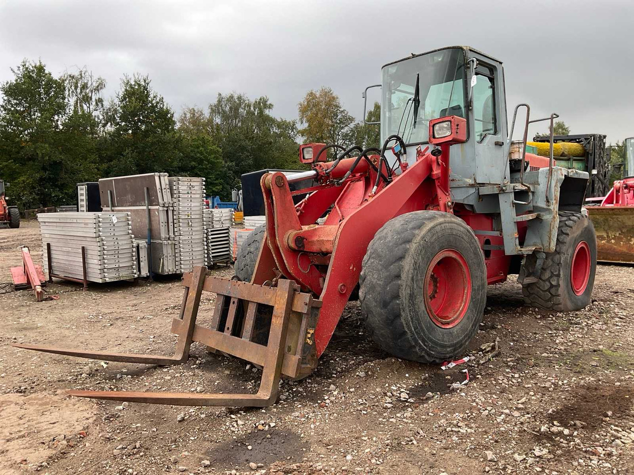 Ładowarka kołowa 1996 KOMATSU WH320-3H WHEEL LOADER