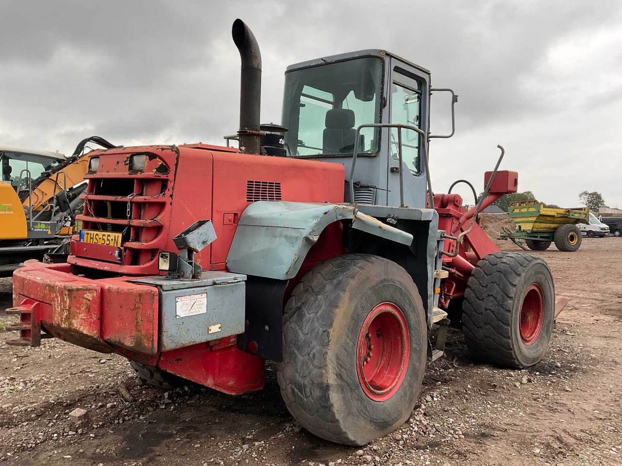 Ładowarka kołowa 1996 KOMATSU WH320-3H WHEEL LOADER