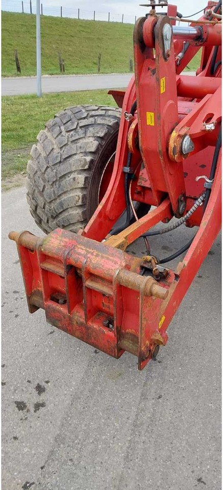 Ładowarka kołowa 1996 WEIDEMANN 4002 SHOVEL