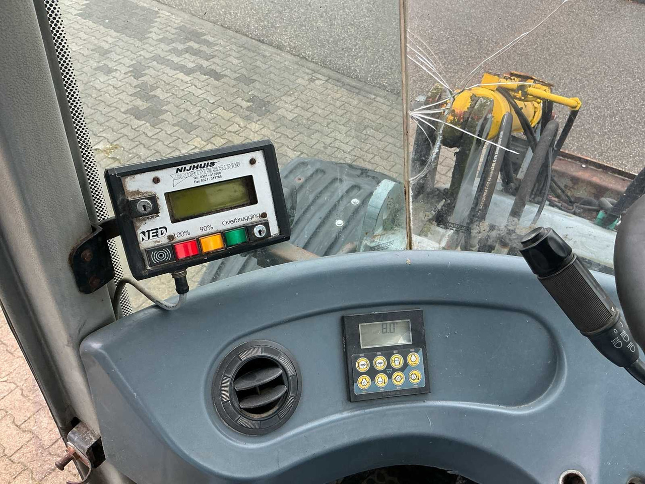 Ładowarka kołowa 2000 WORK ETHIC WG35D SHOVEL