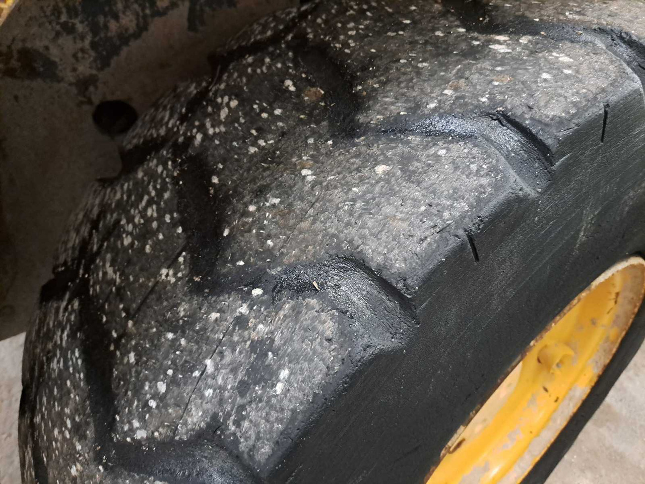 Ładowarka kołowa 2002 LIEBHERR L514 SHOVEL