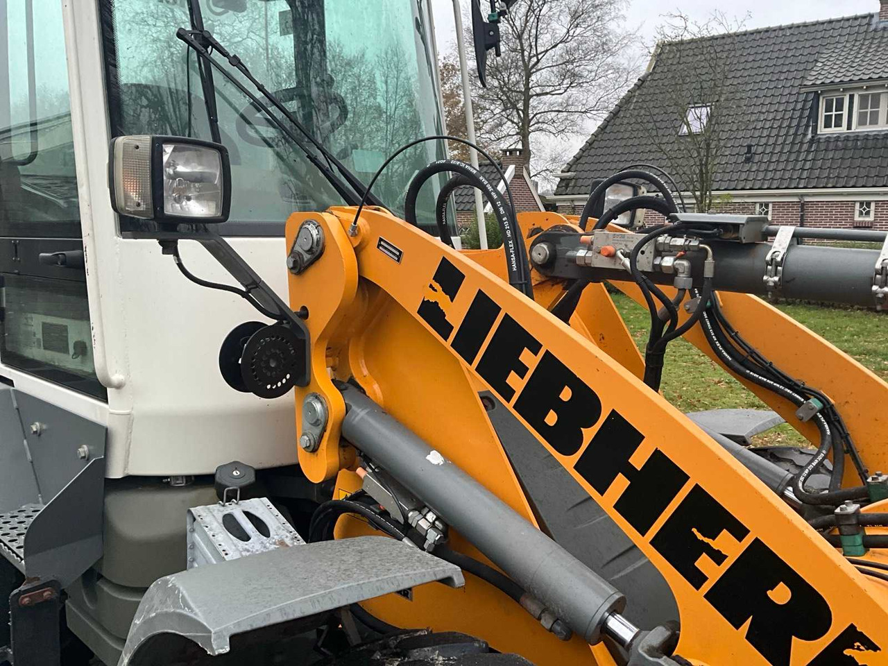 Ładowarka kołowa 2014 LIEBHERR L507 SPEEDER SHOVEL