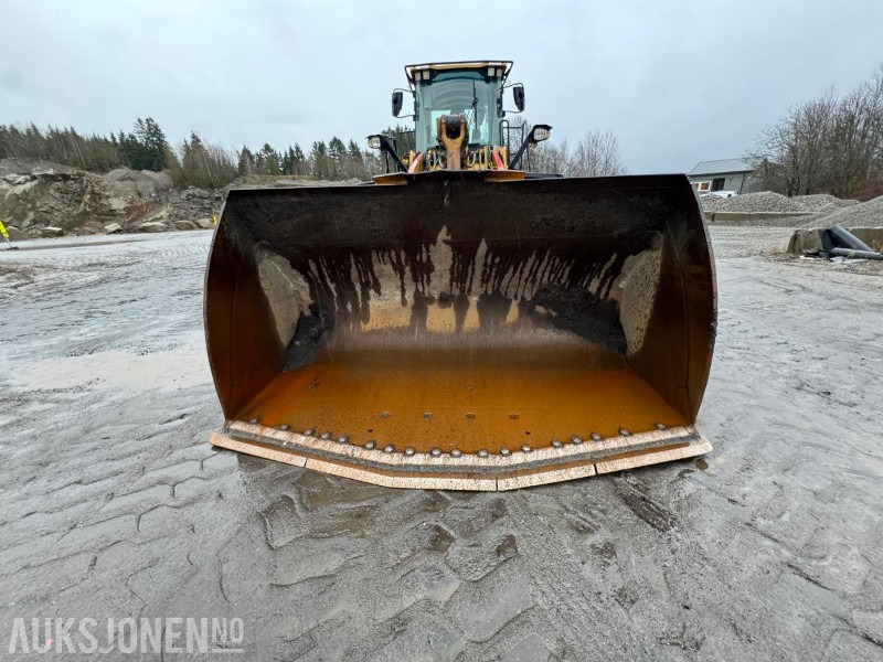 Ładowarka kołowa 2015 CAT 966M FOREST MACHINE HJULLASTER, VEKT, SENTRALSMØRING, FULL SERVICEHISTORIKK, SKUFFE