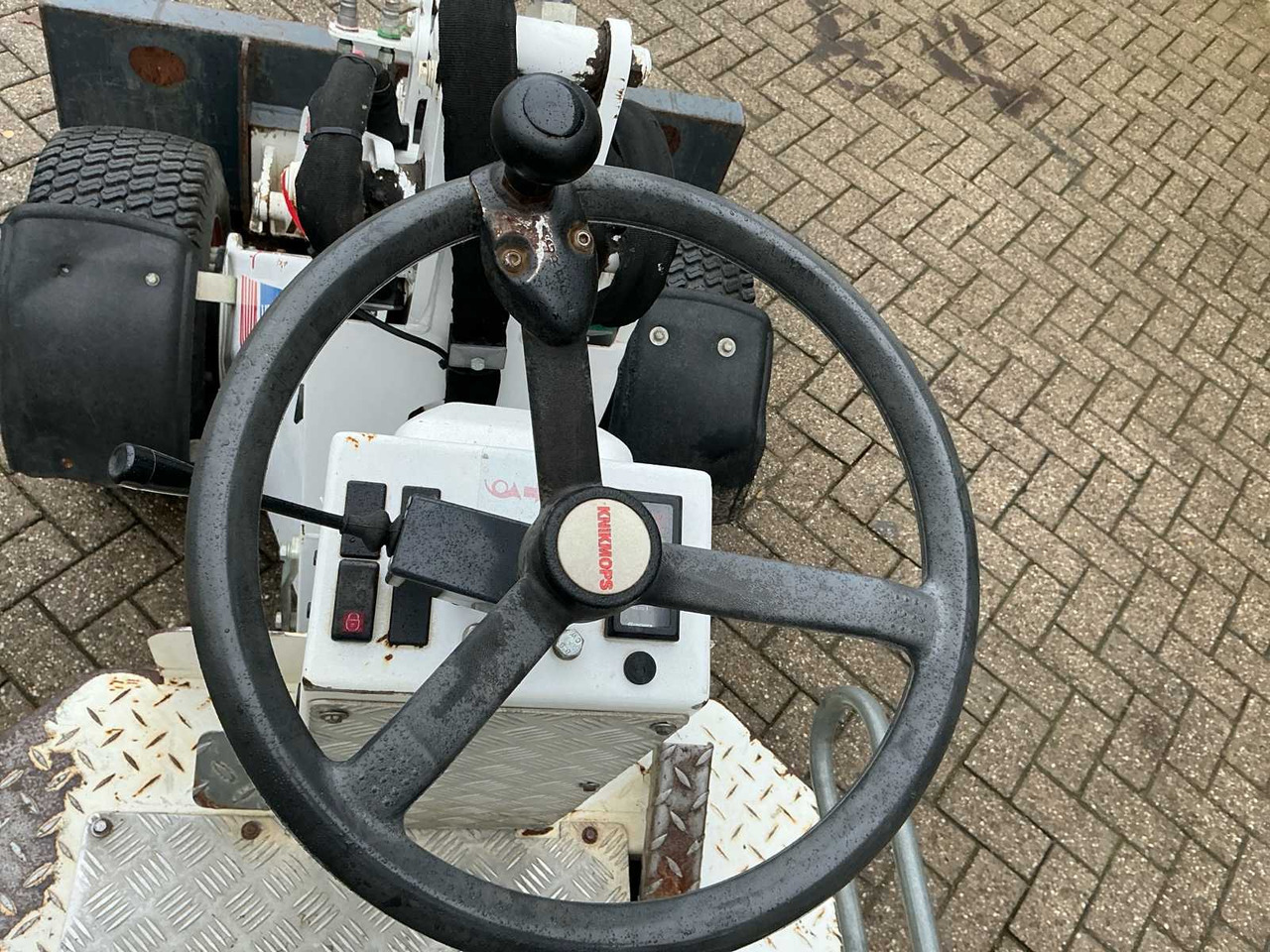 Ładowarka kołowa 2017 100 KNIKMOPS