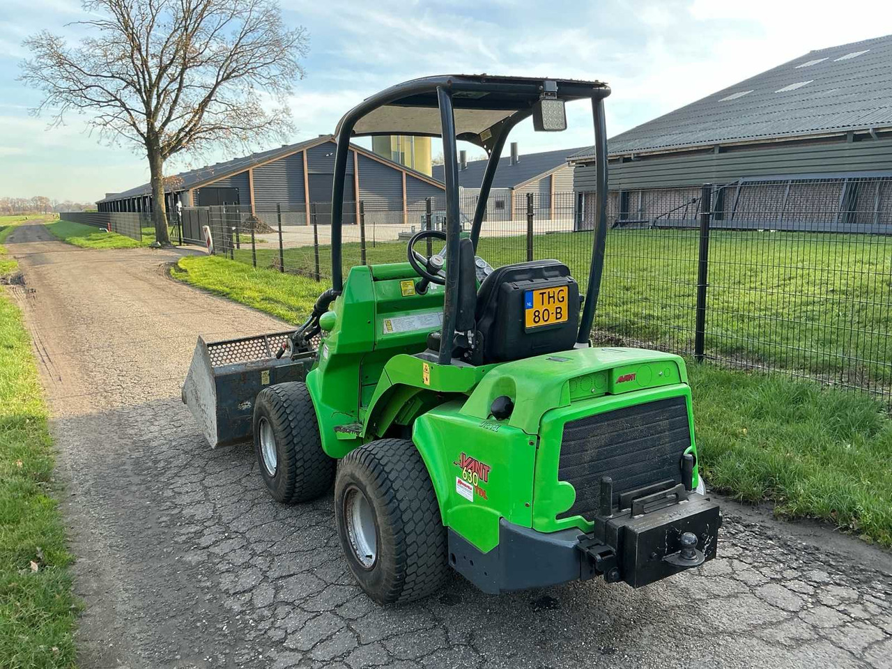 Ładowarka kołowa 2017 AVANT M630 SHOVEL