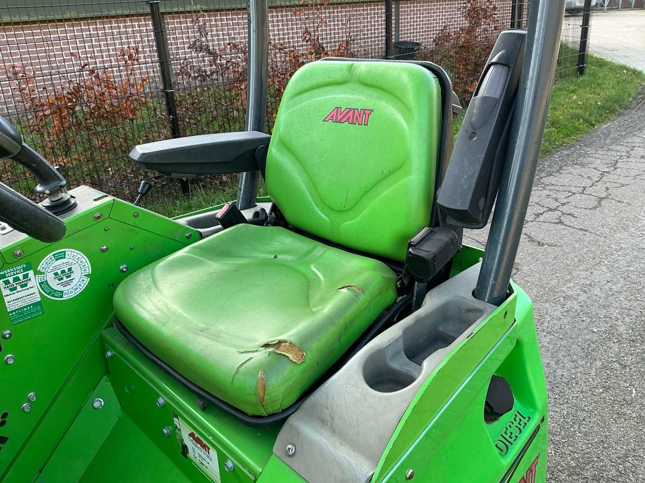 Ładowarka kołowa 2018 AVANT M528 SHOVEL