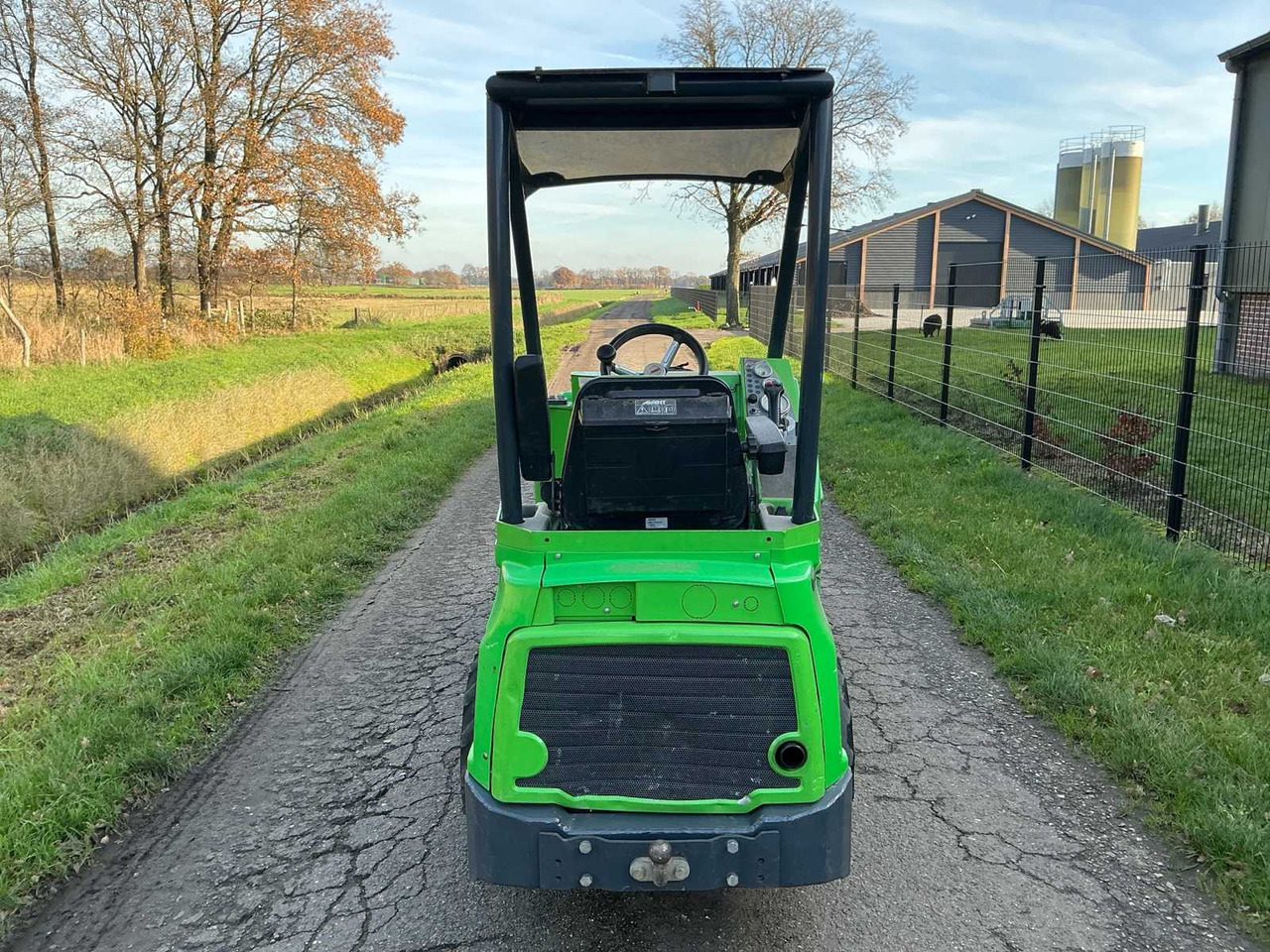 Ładowarka kołowa 2018 AVANT M528 SHOVEL