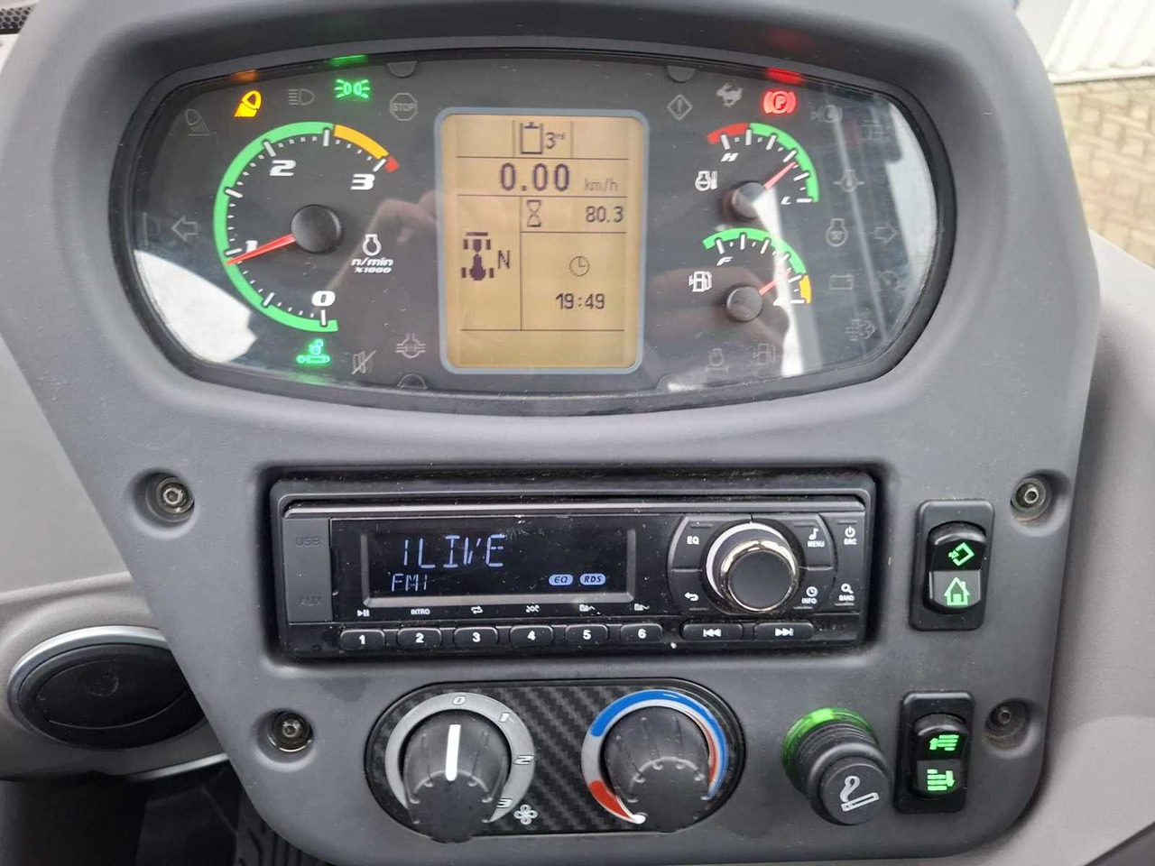 Ładowarka kołowa 2023 CASE 21F SHOVEL