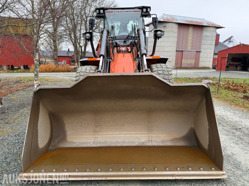 Ładowarka kołowa 2023 Hitachi ZW 160PL7 LSD - BM120, skuffm/bolton, hydr. gaffler